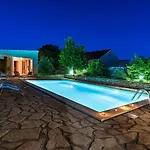 Rural House Mudrinic 