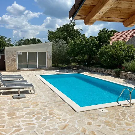 וילה Rural House Mudrinic 