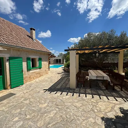 Villa Rural House Mudrinic 