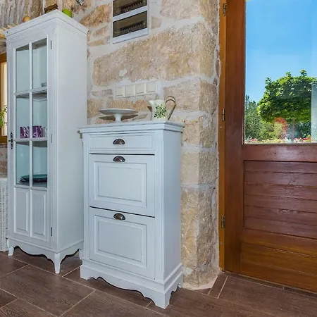 Rural House Mudrinic 