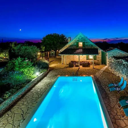 Villa Rural House Mudrinic 