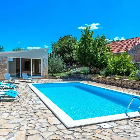 Rural House Mudrinic 