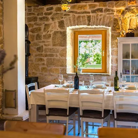 Rural House Mudrinic 