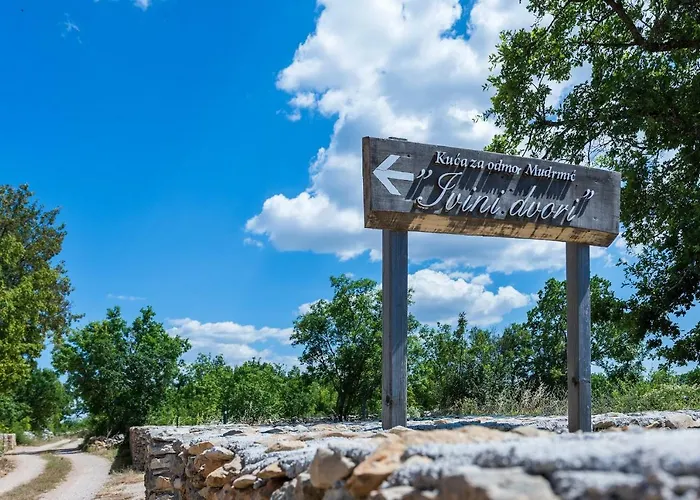 Rural House Mudrinic 