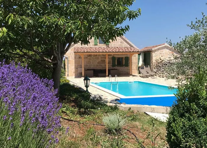 Rural House Mudrinic 